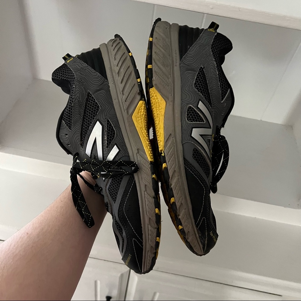 New Balance Gray 510v4 Outdoor Trail Running Sneakers - Picture 5 of 9